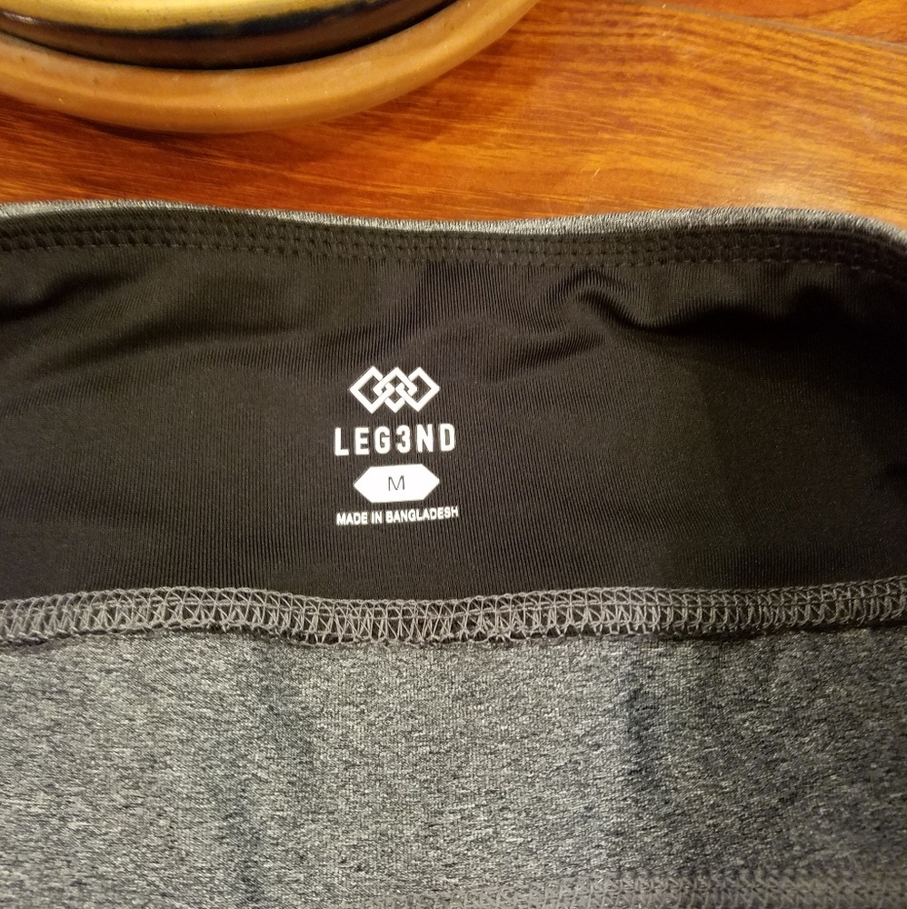 Leg3nd Gray Tights Shorts Size Medium - Picture 3 of 6